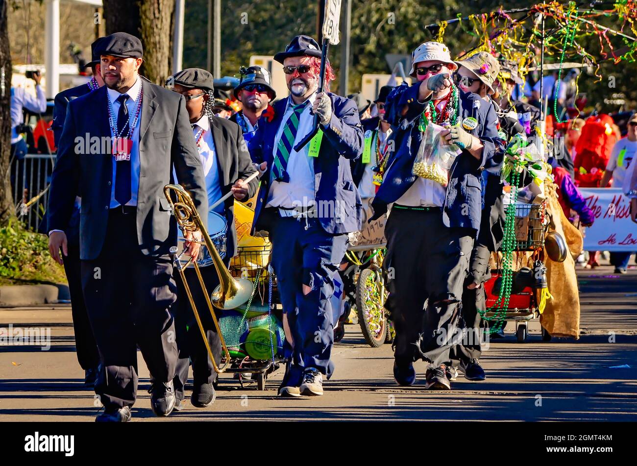 what day is the mardi gras parade