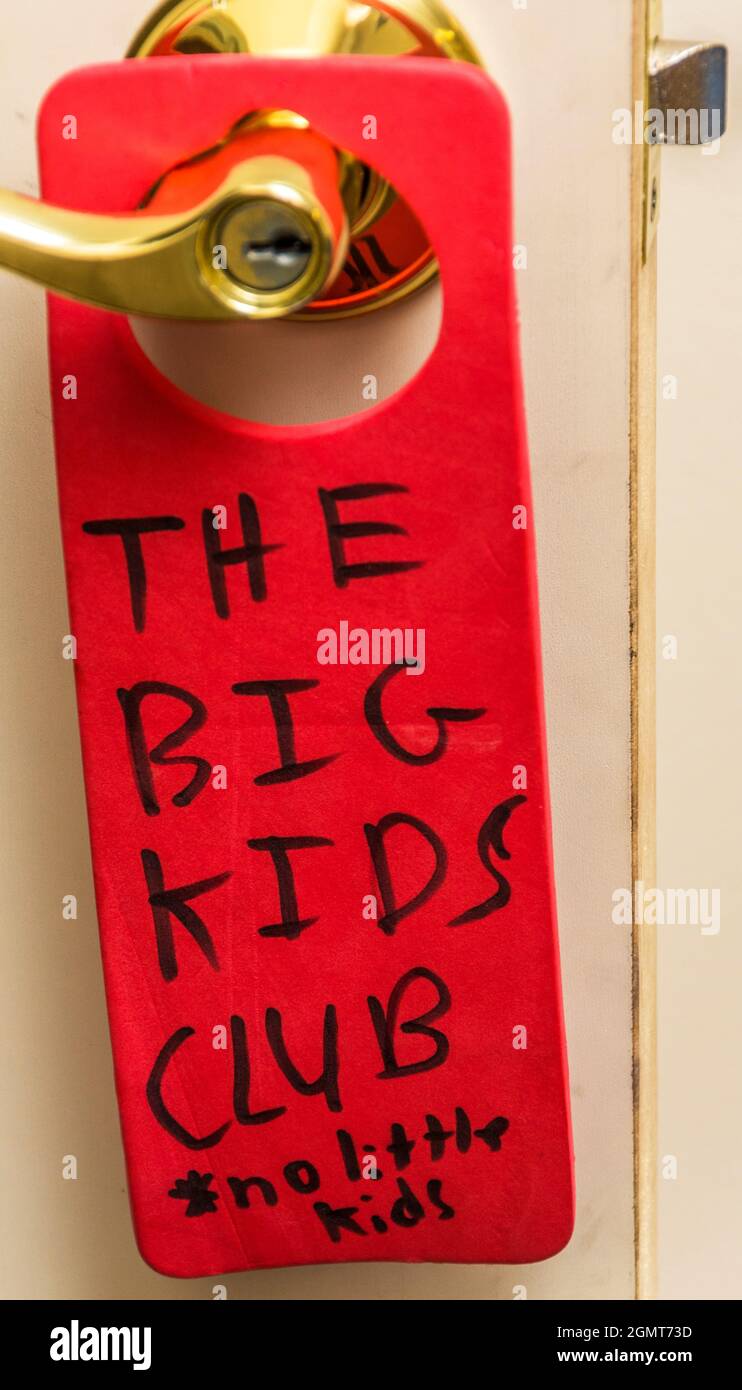Kids club sign hi-res stock photography and images - Alamy