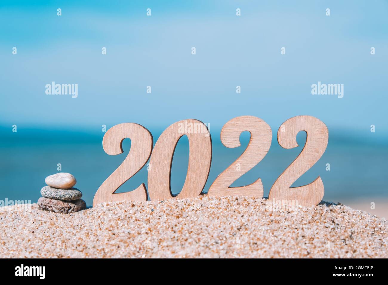 Christmas Beach Holidays 2022 New Year Numbers 2022 On The Beach By The Sea, Cairn.the Concept Of  Tourism, Recreation And Travel.creative Christmas Card.selective Focus.copy  Space Stock Photo - Alamy