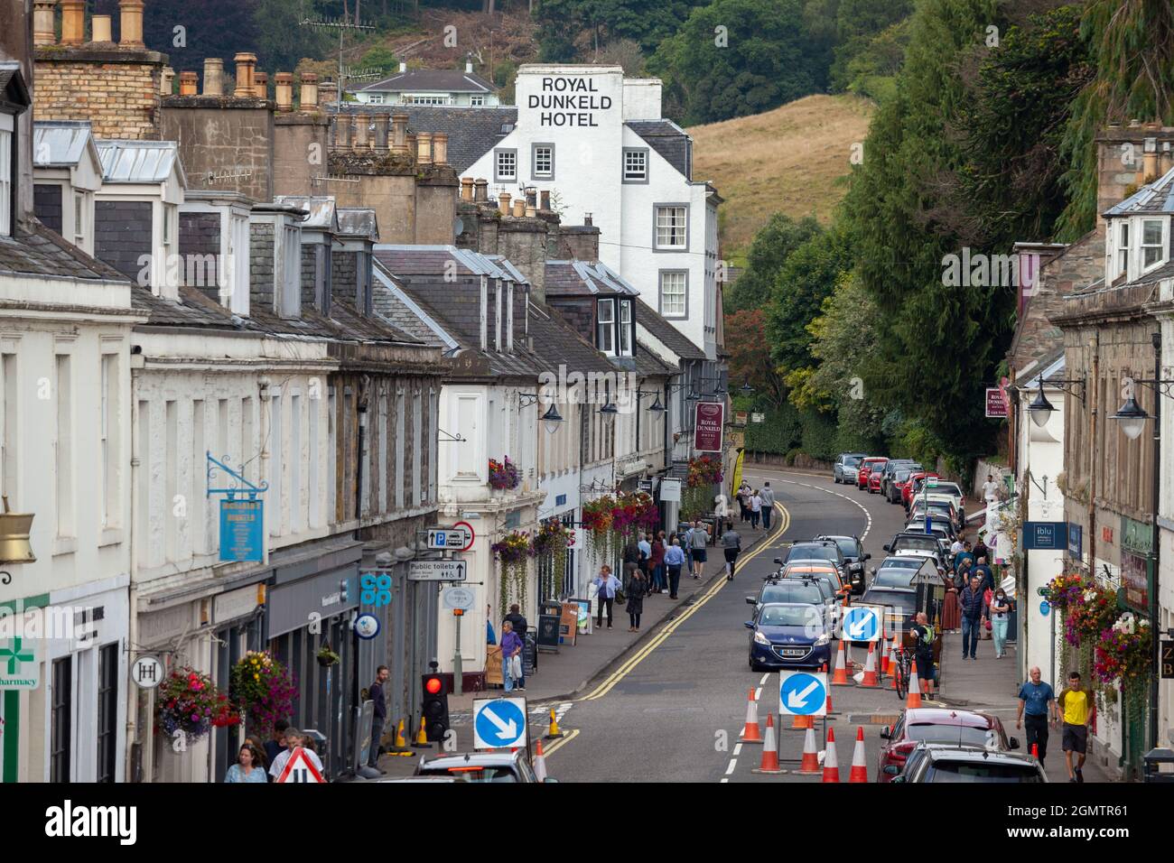 Dunkeld High Street Stock Photo Alamy