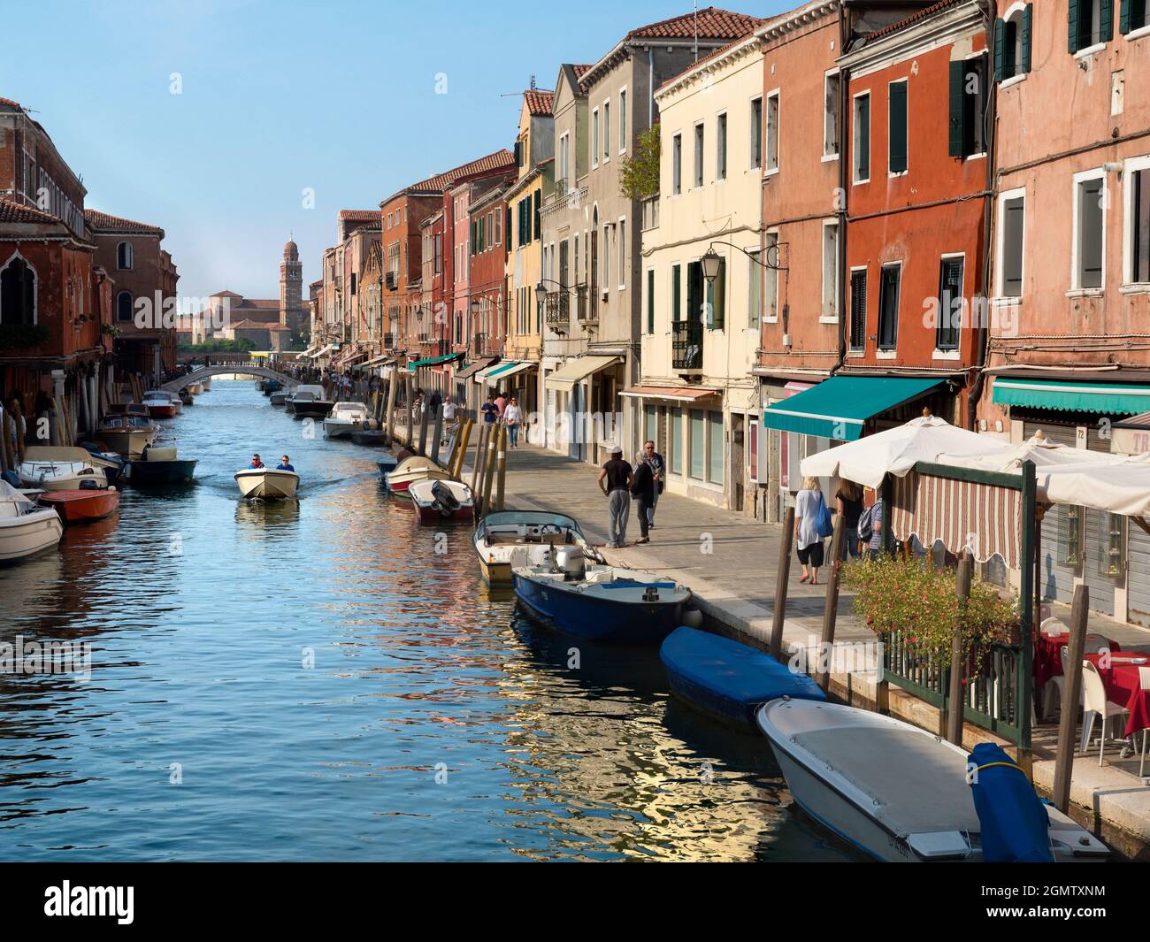 Venice, Italy - 6 September 2017; lots of tourists and local in-shot. Murano is a small group of islands, linked by Bridges, in the Venetian Lagoon; i Stock Photo