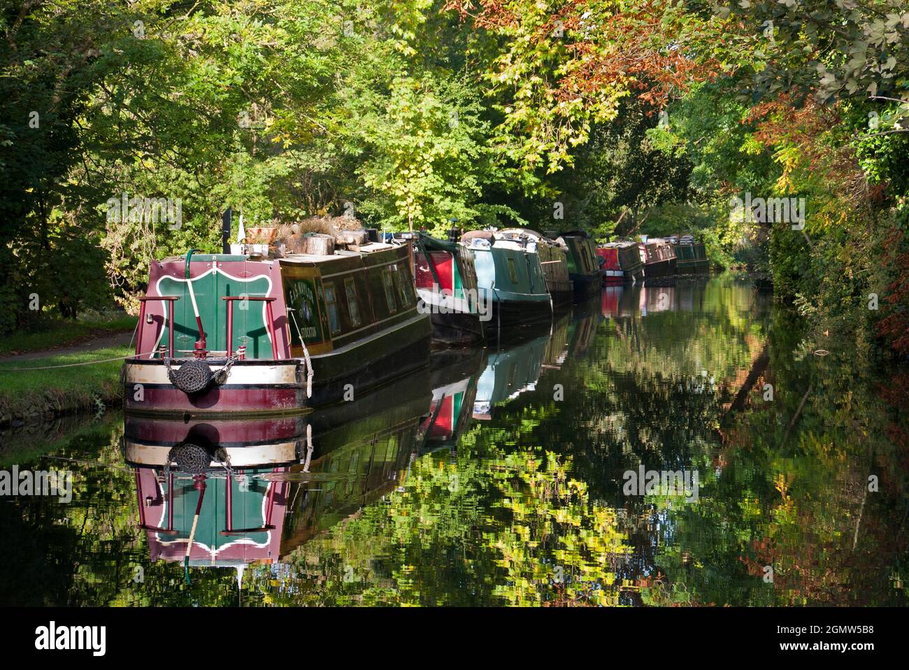 Oxford, England -  2011;  Oxford's waterways, canals, streams and rivers are a source of many tranquil, scenic delights. Here we see houseboats moored Stock Photo