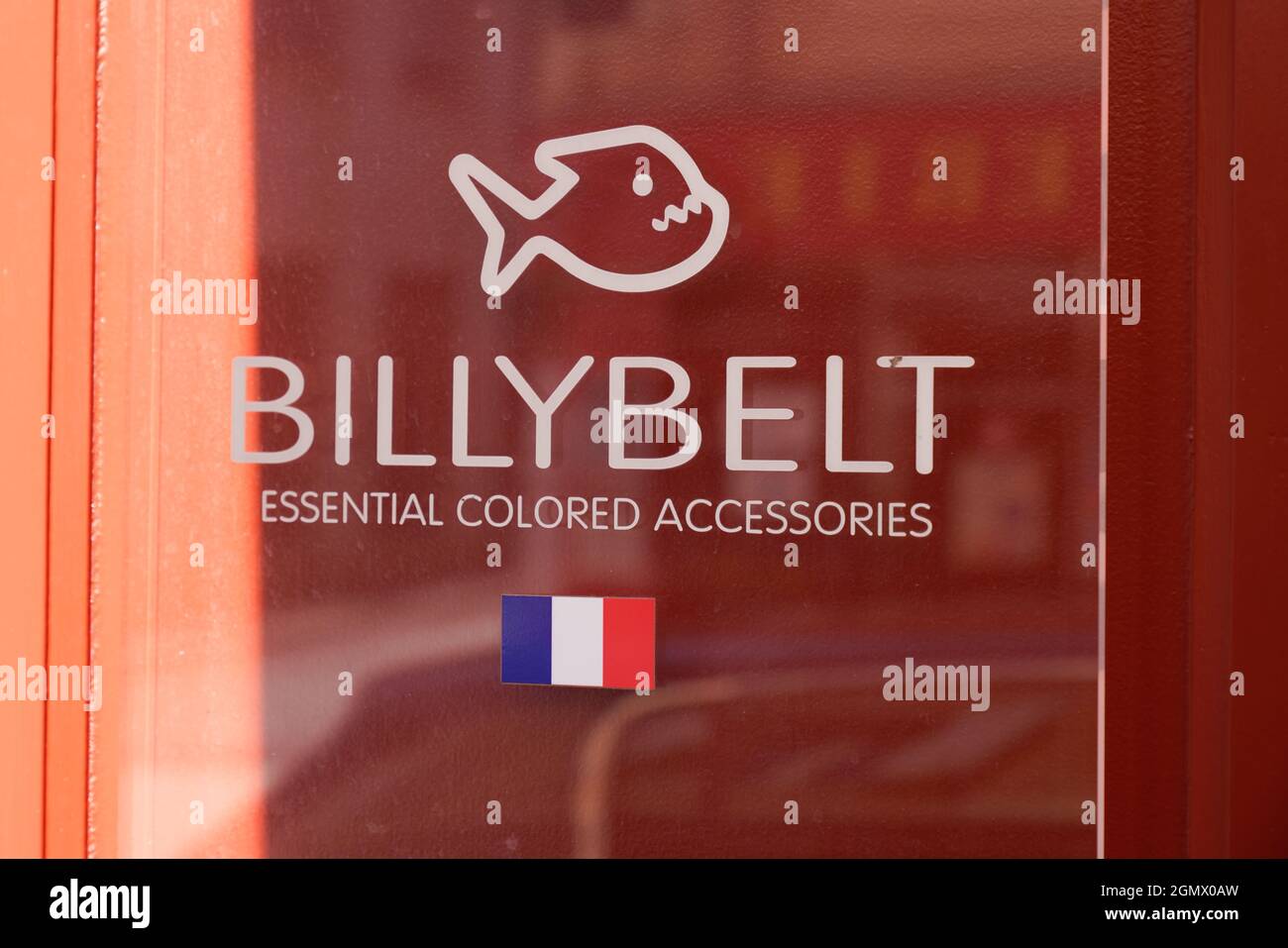 Bordeaux , Aquitaine France - 09 05 2021 : Billybelt logo brand and text  sign shop front of essential colored accessories boutique in street Stock  Photo - Alamy