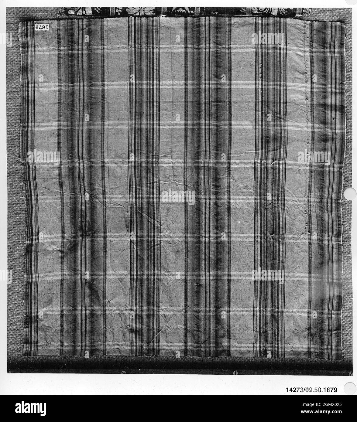 Piece Date 18th Century Culture French Dimensions 16 X 17 Inches 40 6 X 43 2 Cm Classification Textiles Woven Stock Photo Alamy