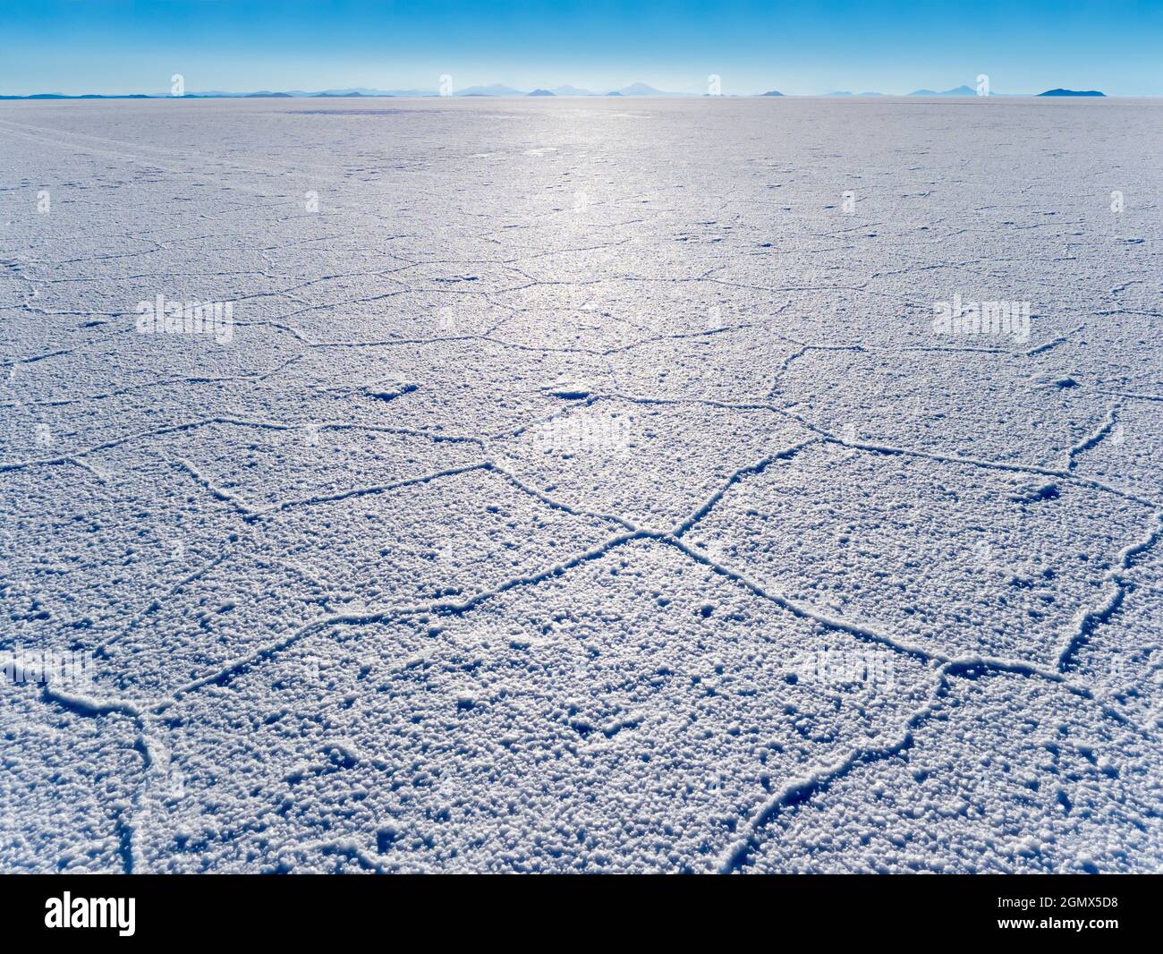 Salar de Uyuni, Bolivia - 23 May 2018      The Uyuni Salt Flats of Bolivia are one of the great natural wonders of the planet. Covering over 10,000 sq Stock Photo