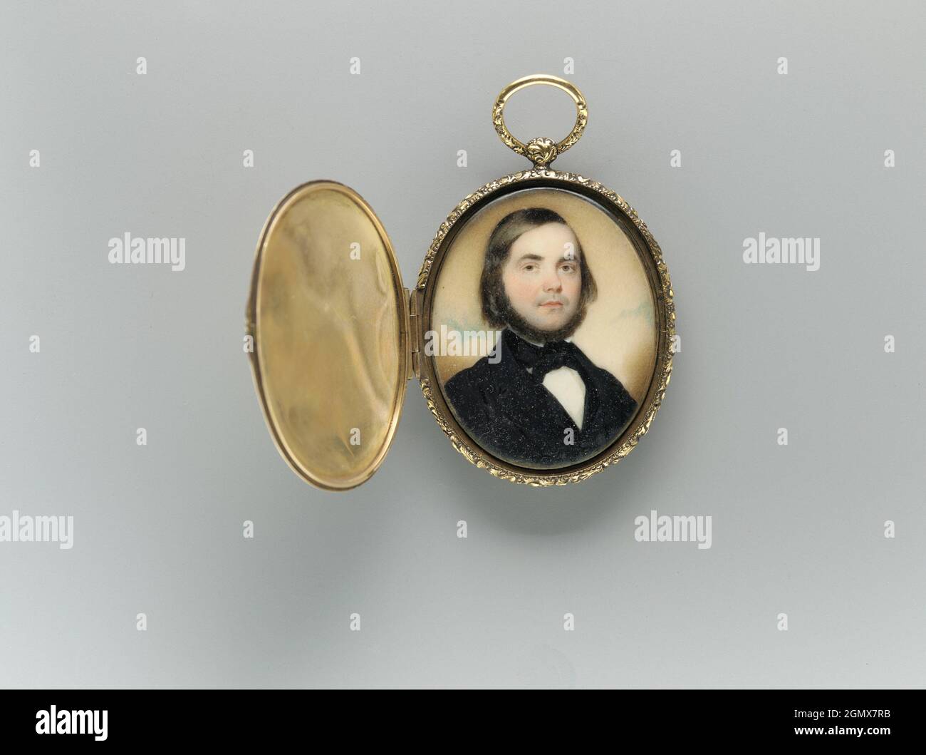 Pendant portrait hi-res stock photography and images - Alamy