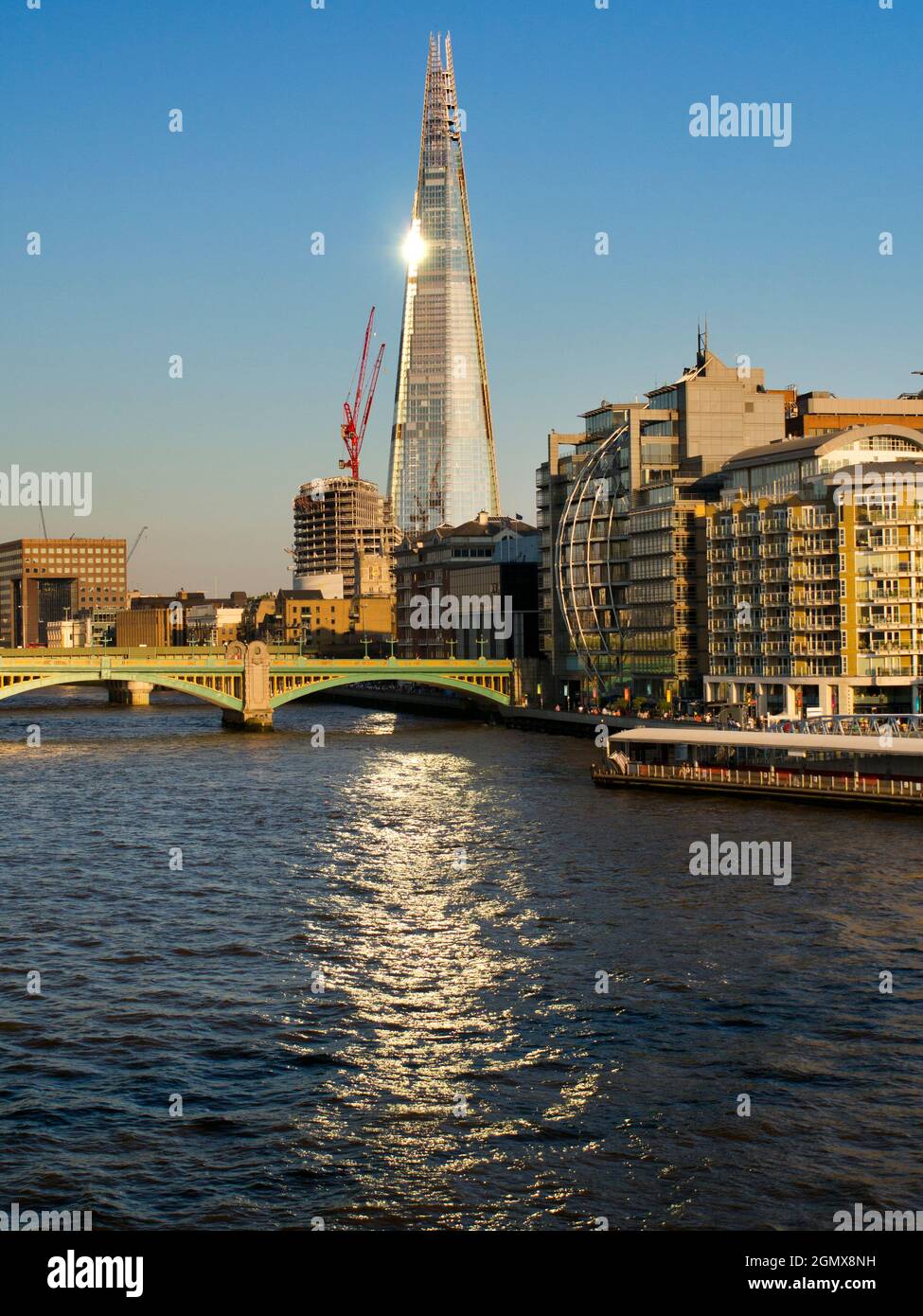 the-shard-is-a-95-storey-skyscraper-in-southwark-london-located-by