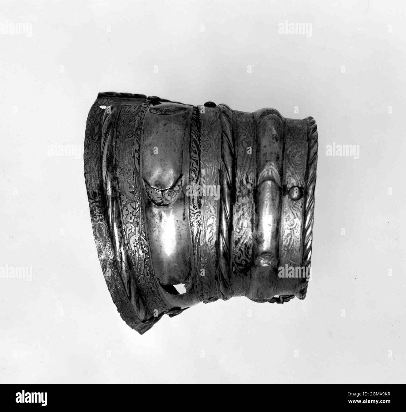 Left Pauldron High Resolution Stock Photography and Images - Alamy