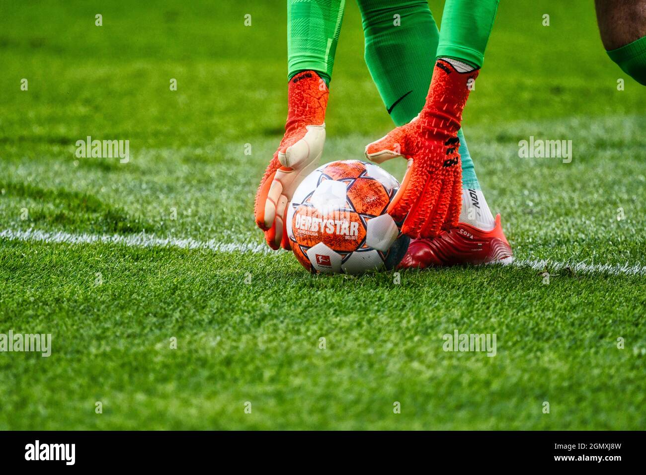 Aps 5 hi-res stock photography and images - Page 2 - Alamy