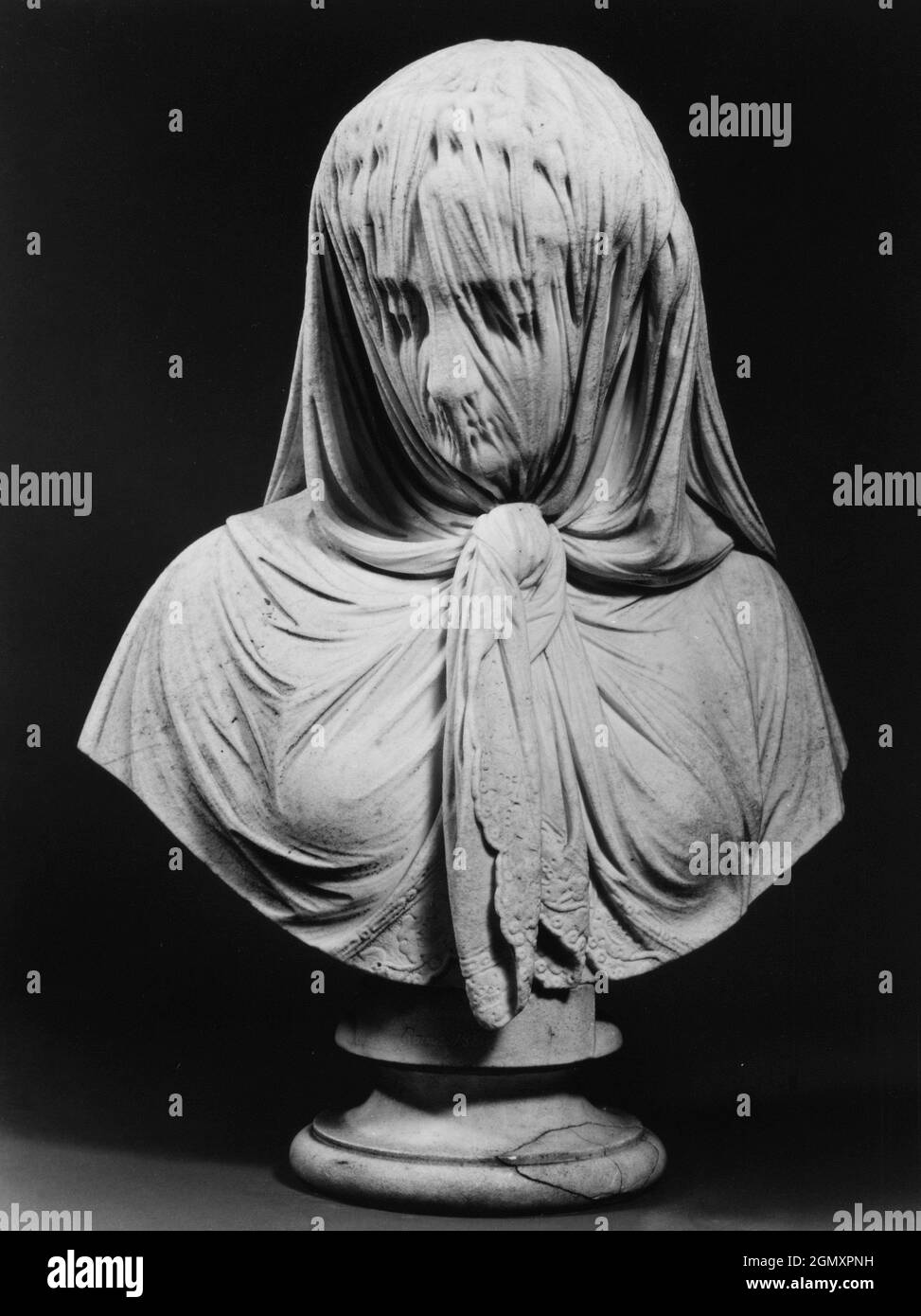 Veiled woman black and white hi-res stock photography and images - Alamy
