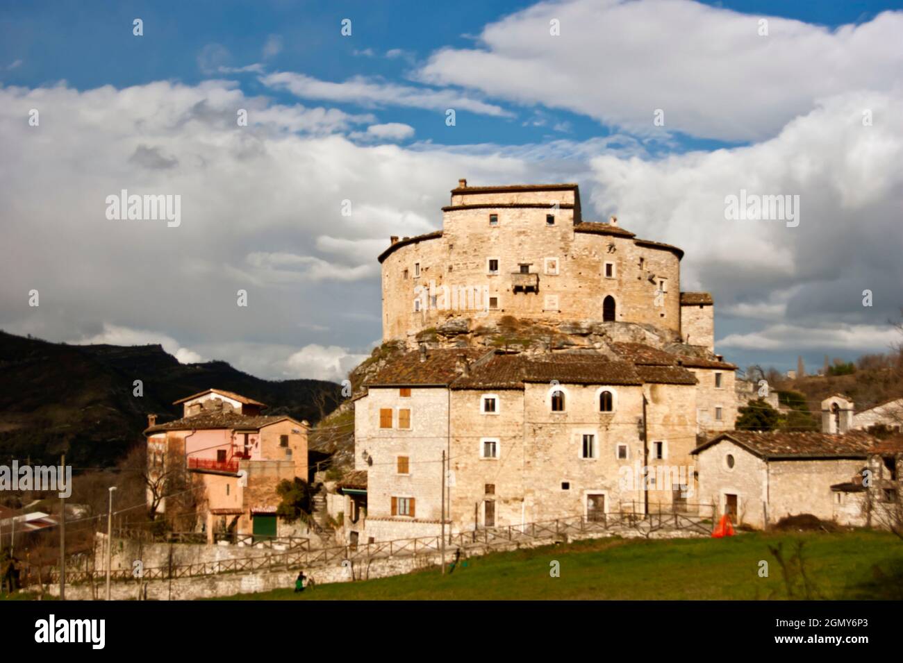 Castle, Castel di Luco, Acquasanta Terme, Ascoli Piceno, Marche, Italy, Europe Stock Photo