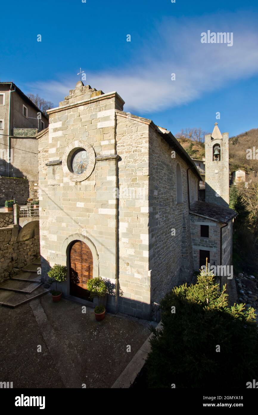 Church of Santa Maria delle Piane, Quintodecimo, Acquasanta Terme, Ascoli Piceno, Marche, Italy, Europe Stock Photo