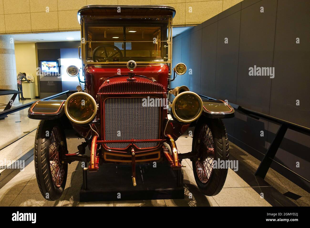 A 1914 Daimler Limousine used by Empress Sunjeong and housed at The National Folk Museum of Korea Stock Photo