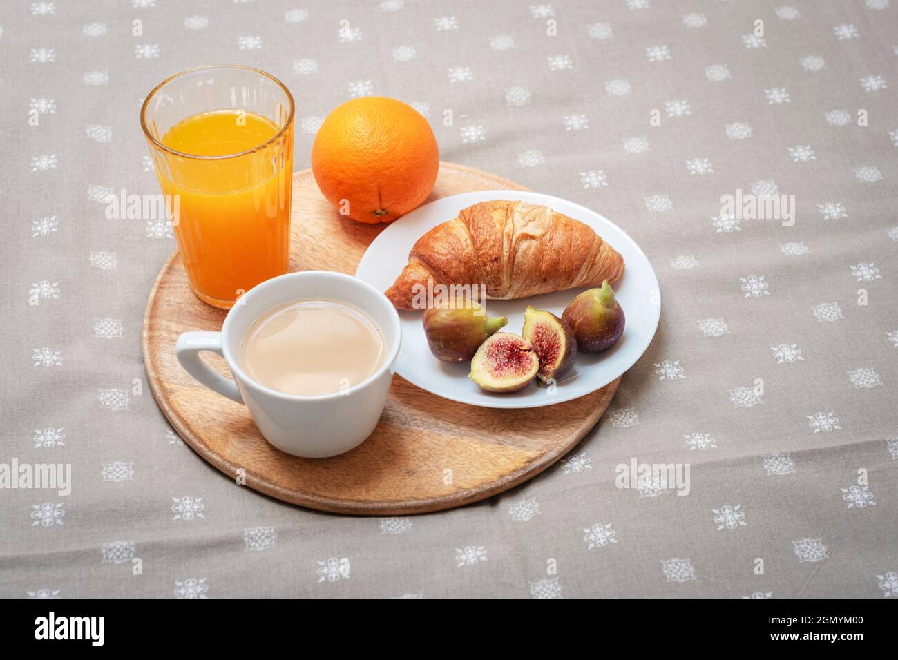 Cup of juice hi-res stock photography and images - Alamy