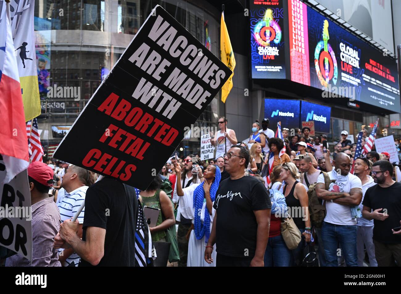 Anti-vaccine protesters gather in Times Square for a rally against vaccine mandates on September 18, 2021 in New York. Stock Photo