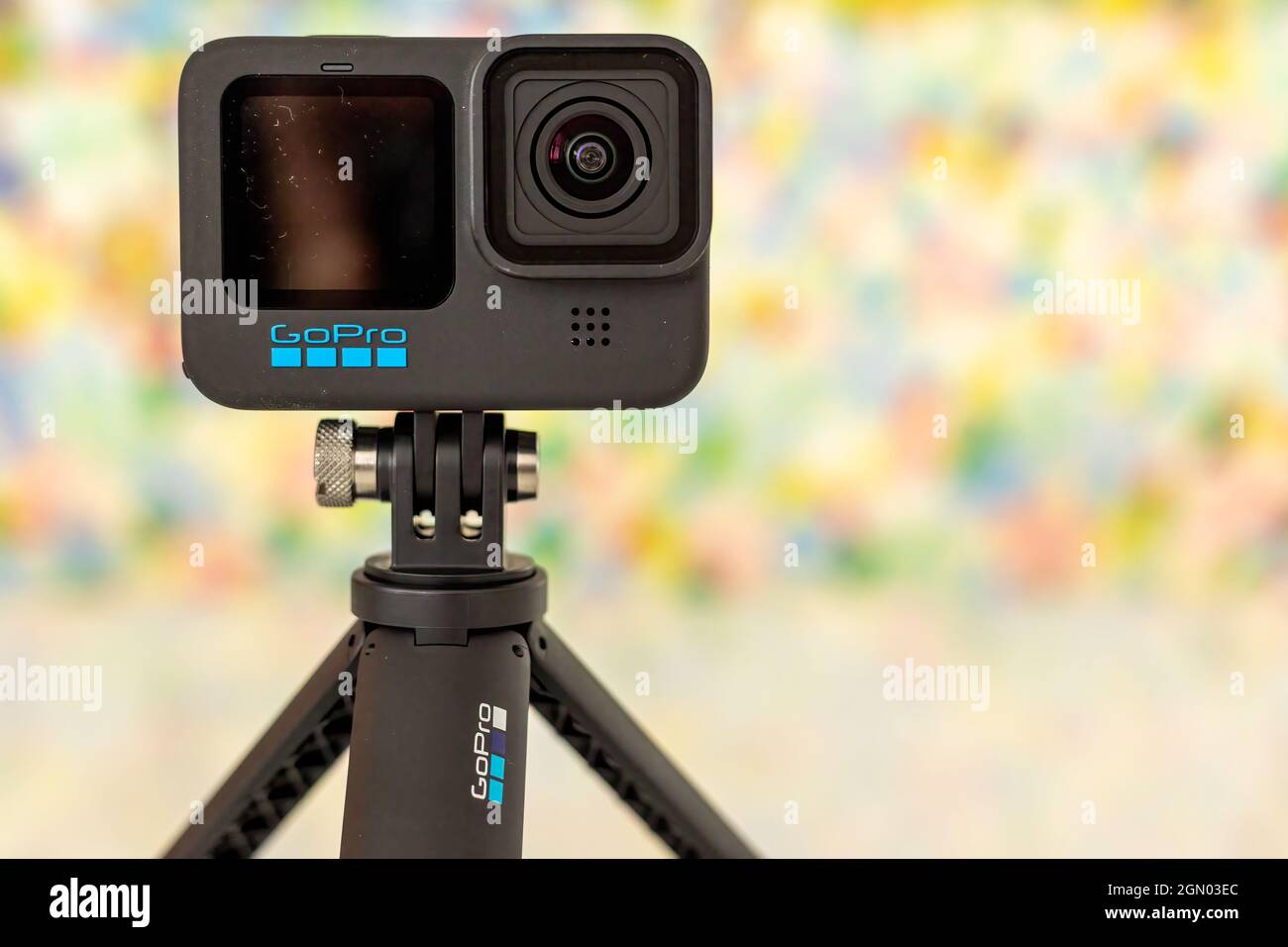 Frankfurt, Germany - 20th September 2021: A german photographer bought the  all new GoPro Hero 10 action camera, unboxing the extra bundle Stock Photo  - Alamy