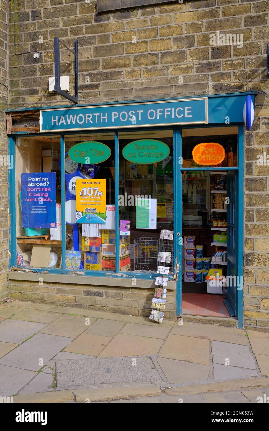 Haworth Main Street Post Office, West Yorkshire, England Stock Photo