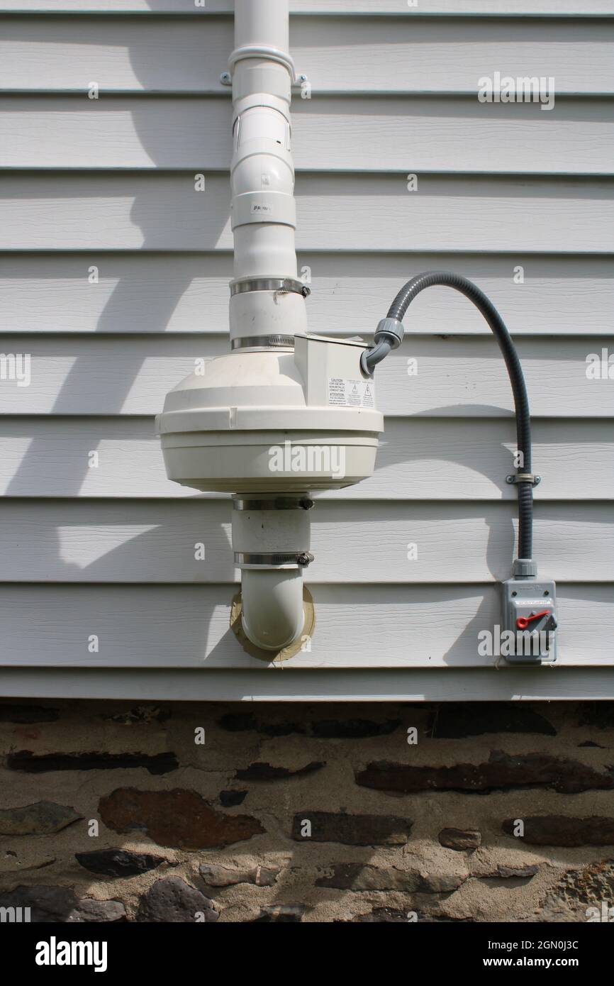 Radon mitigation system hires stock photography and images Alamy