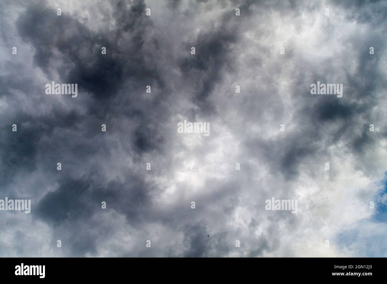 Dramatic cloudy sky Stock Photo - Alamy