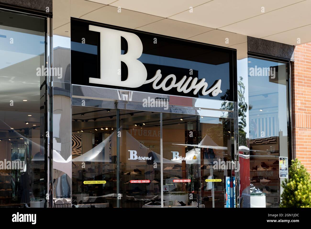 Browns shoes boxing day deals sale