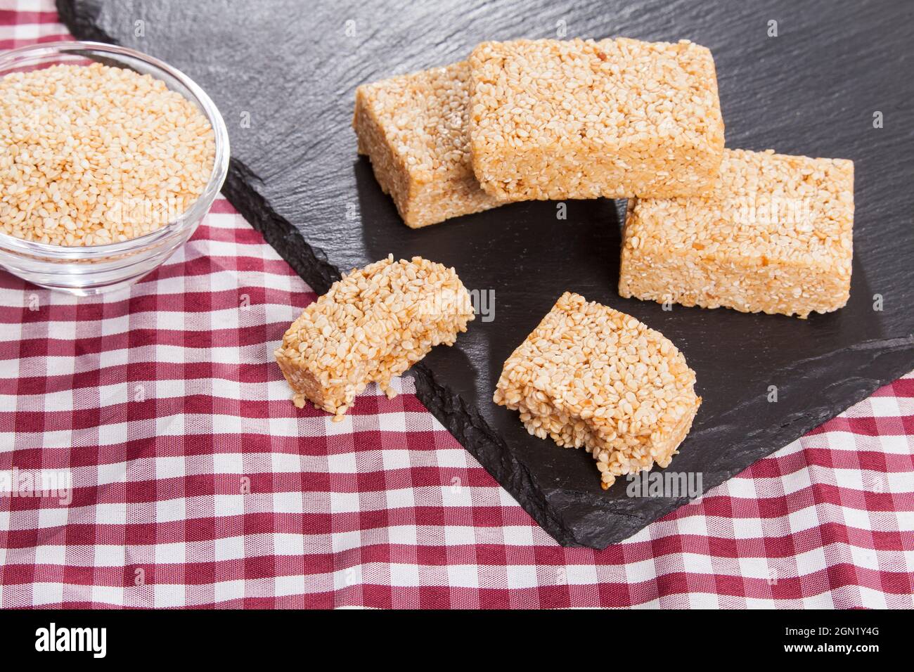Edible White Sesame Seeds Sesame Bars With Honey Stock Photo Alamy