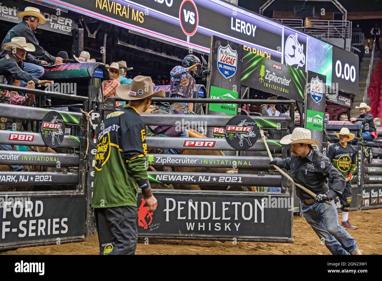 Newark, United States. 18th Sep, 2021. Thiago Salgado rides Leroy during the Professional Bull Riders 2021 Unleash The Beast event at Prudential Center in Newark. Credit: SOPA Images Limited/Alamy Live News Stock Photo