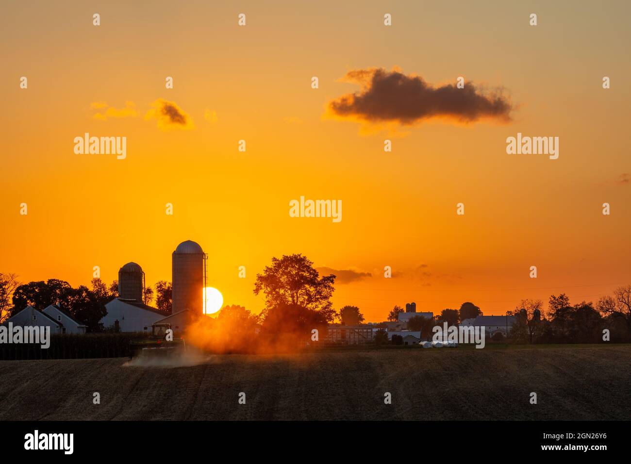 Golden sunset, Amish, Lancaster County, Pennsylvania Stock Photo
