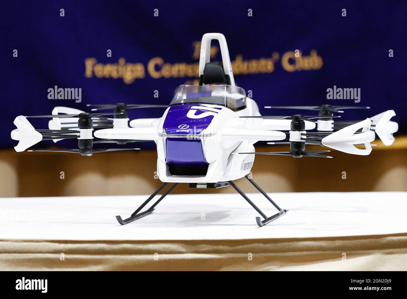 Sdxx Tokyo, Japan. 22nd Sep, 2021. A scale model of a flying car SD-03 on ...