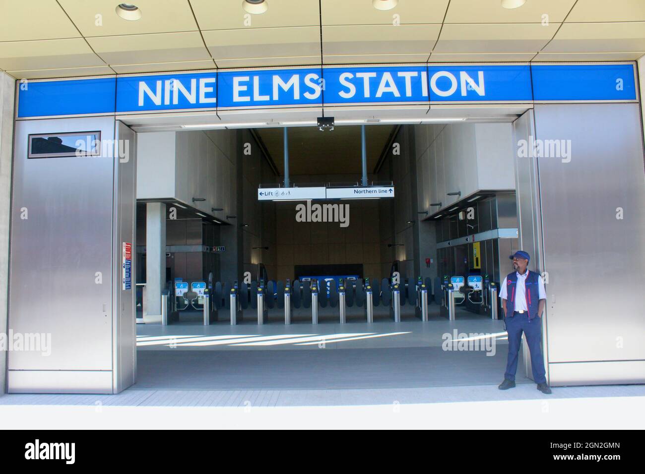 nine-elms-tube-station-london-england-uk-northern-line-stock-photo-alamy