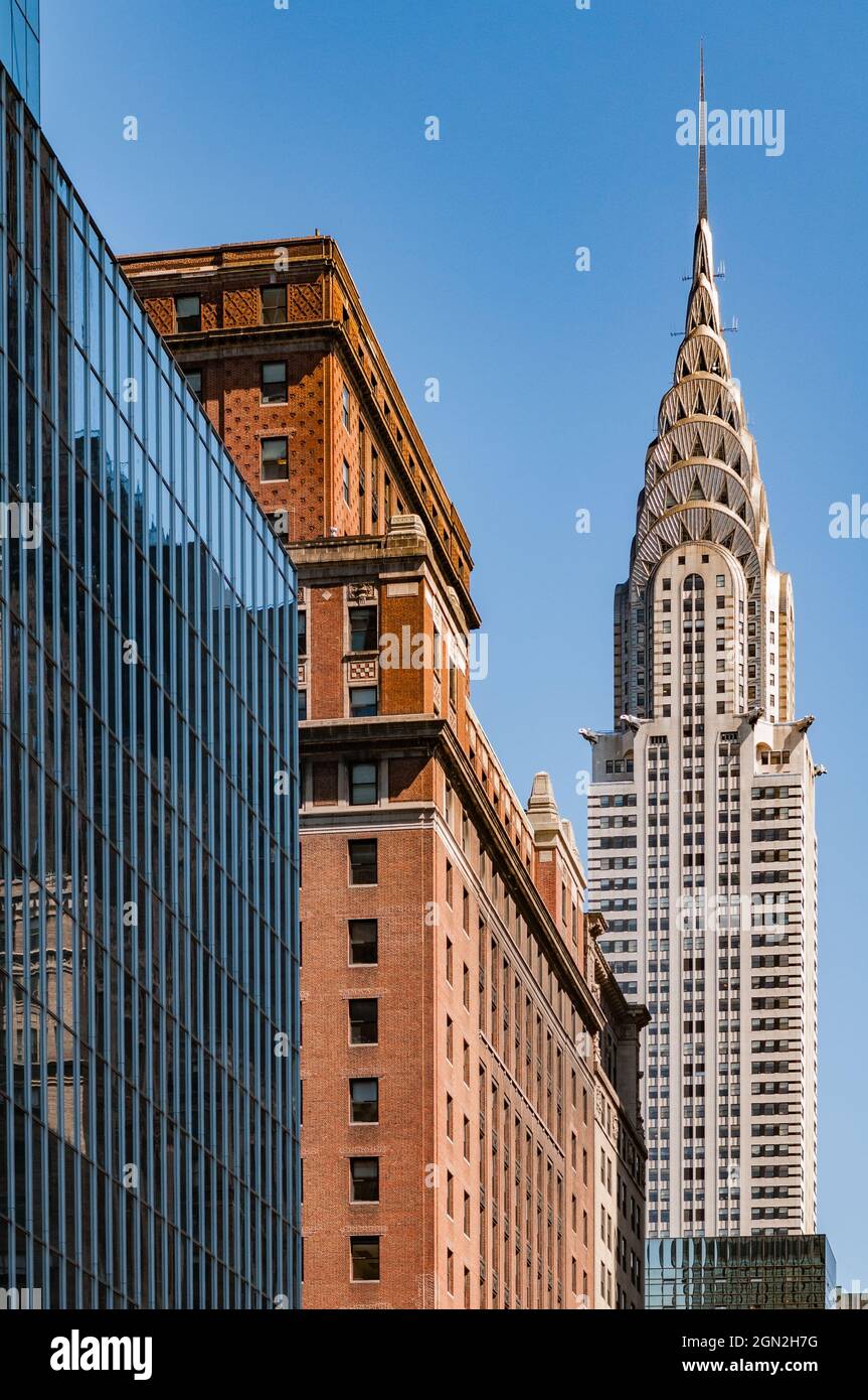 UNITED STATES. NEW YORK, CHRYSLER BUILDING LOCATED AT THE INTERSECTION OF LEXINGTON AVENUE AND 42ND STREET, IN MIDTOWN DISTRICT IN THE SOUTH OF MANHAT Stock Photo