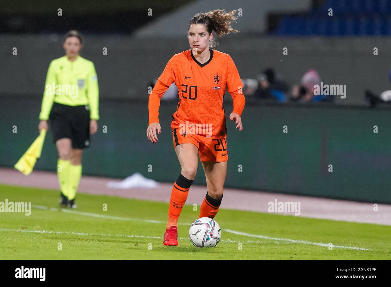 REYKJAVIK, ICELAND - SEPTEMBER 21: Dominique Janssen of the Netherlands during the 2023 FIFA Women's World Cup Qualifying Round Group C match between Iceland and Netherlands at Laugardalsvollur on September 21, 2021 in Reykjavik, Iceland (Photo by Andre Weening/Orange Pictures) Stock Photo