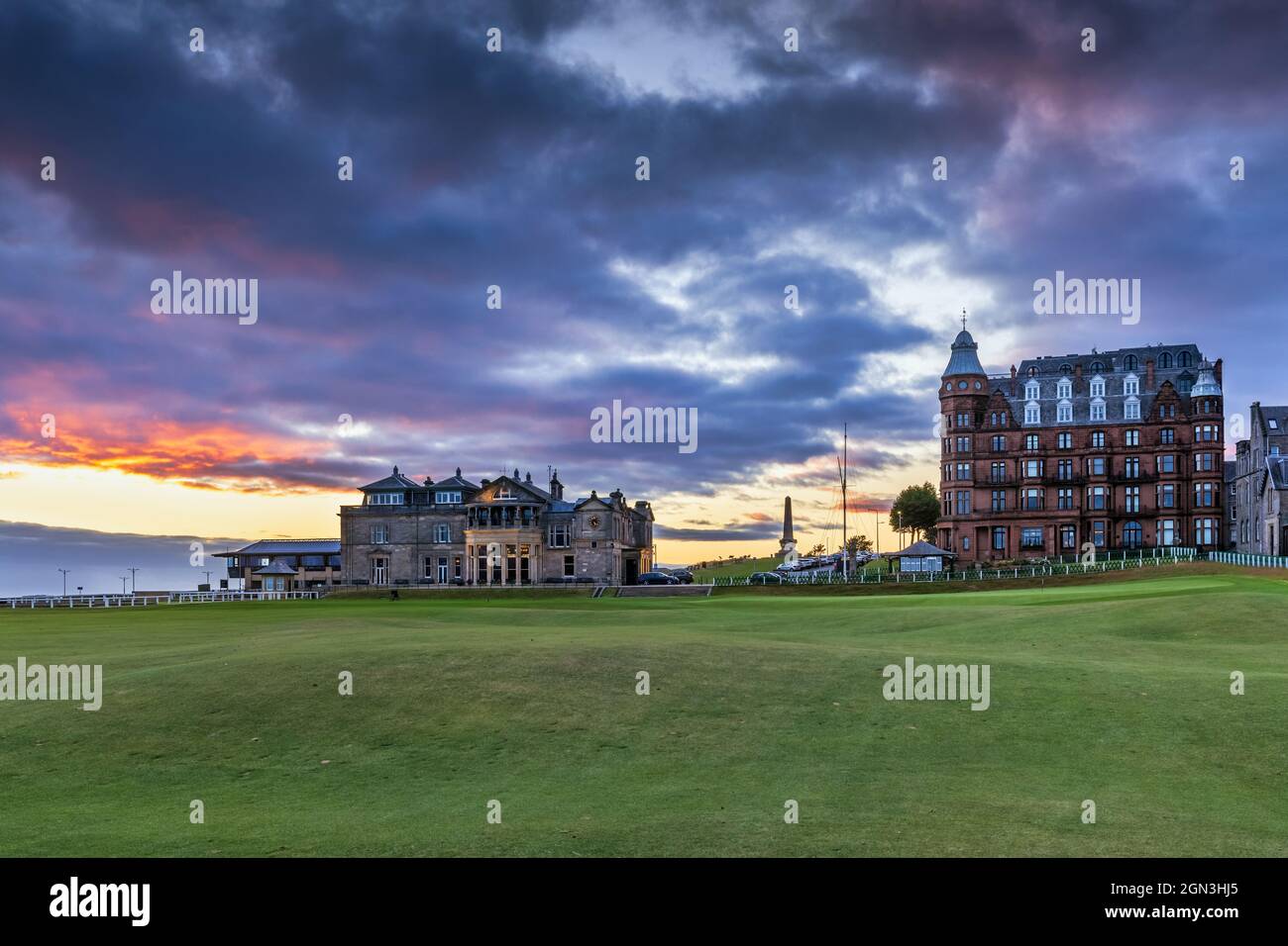 The 18th hole at the Old Course in St Andrews, Fife. The Royal and Ancient Golf Club clubhouse is on the left, and the Hamilton Grand on the left. Stock Photo