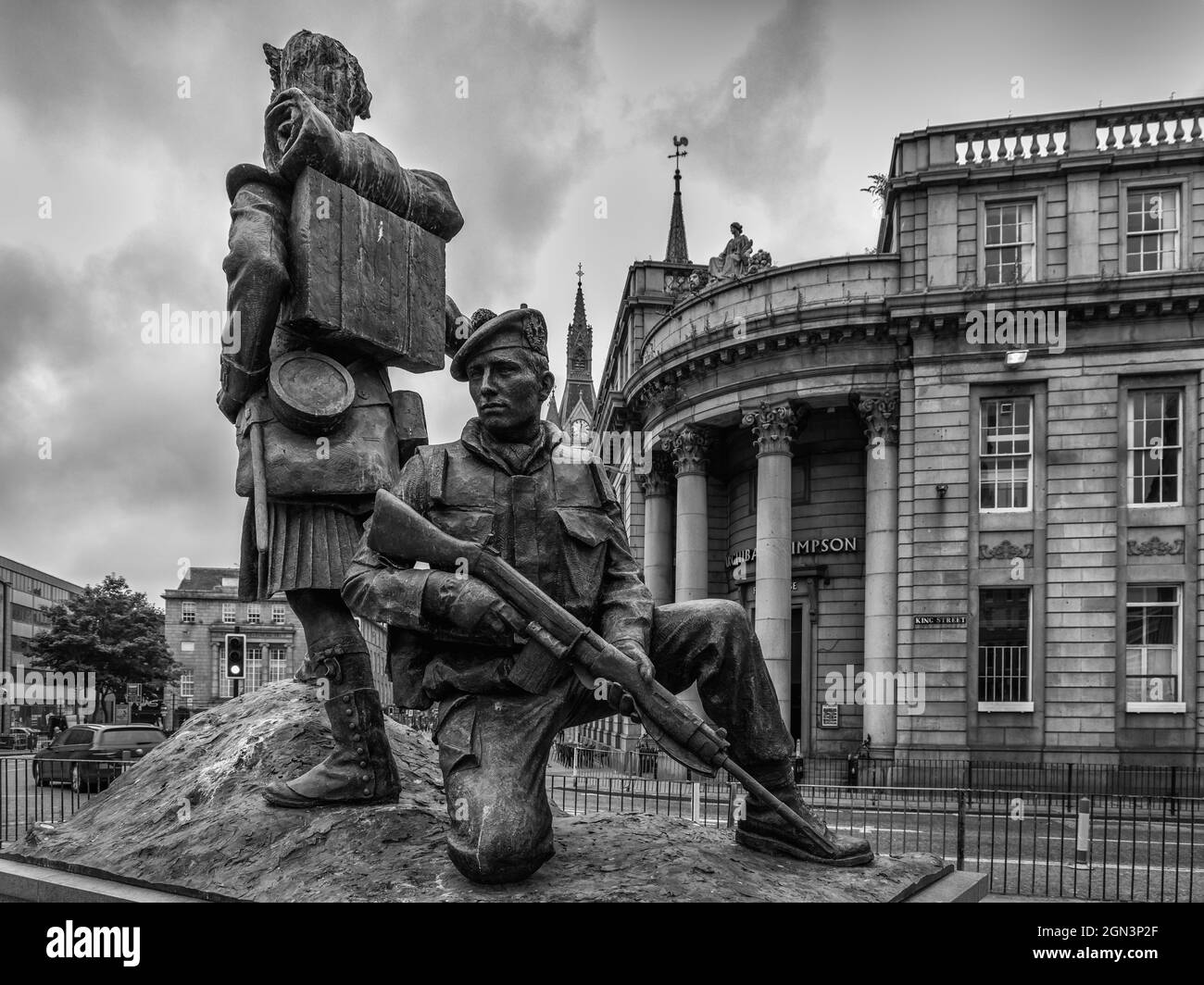 Monument to the Gordon Highlanders by sculptor Mark Richards in Aberdeen city centre. Stock Photo