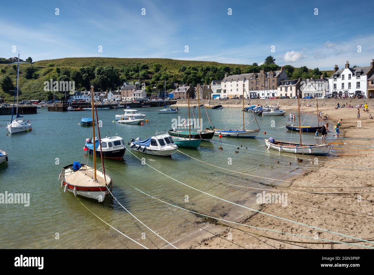 The picturesque harbour and the popular sandy beach at Stonehaven in Aberdeenshire. Stock Photo