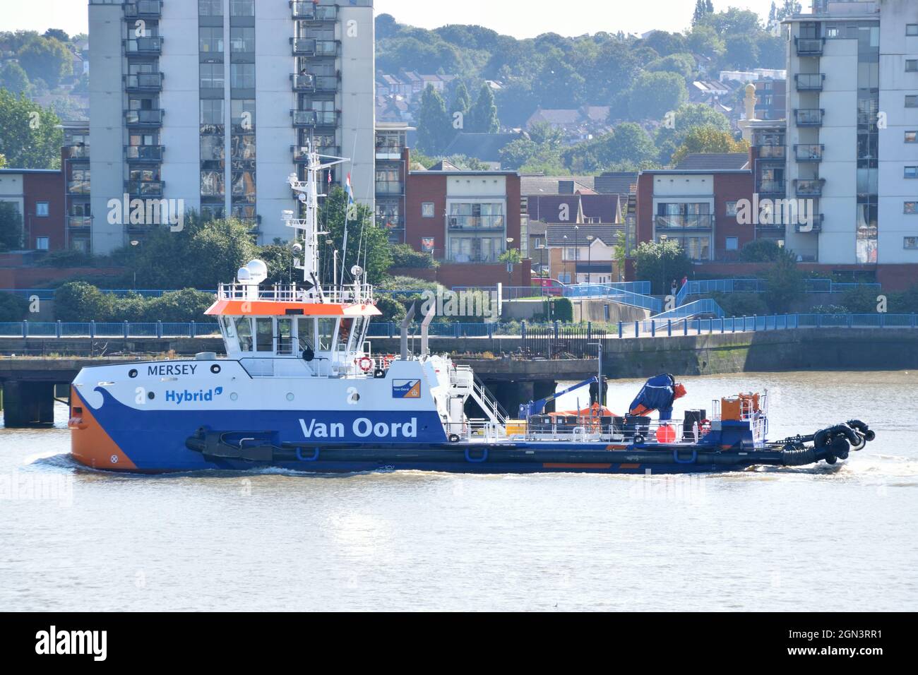 Water jet dredging pontoon hires stock photography and images Alamy