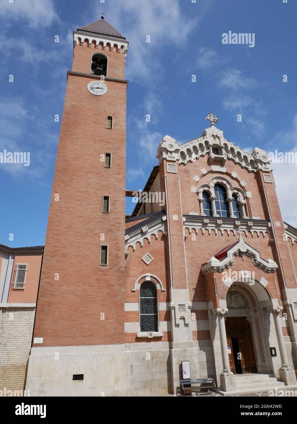 Rivisondoli - Abruzzo - Church of San Nicola di Bari, symbol of the characteristic mountain village Stock Photo