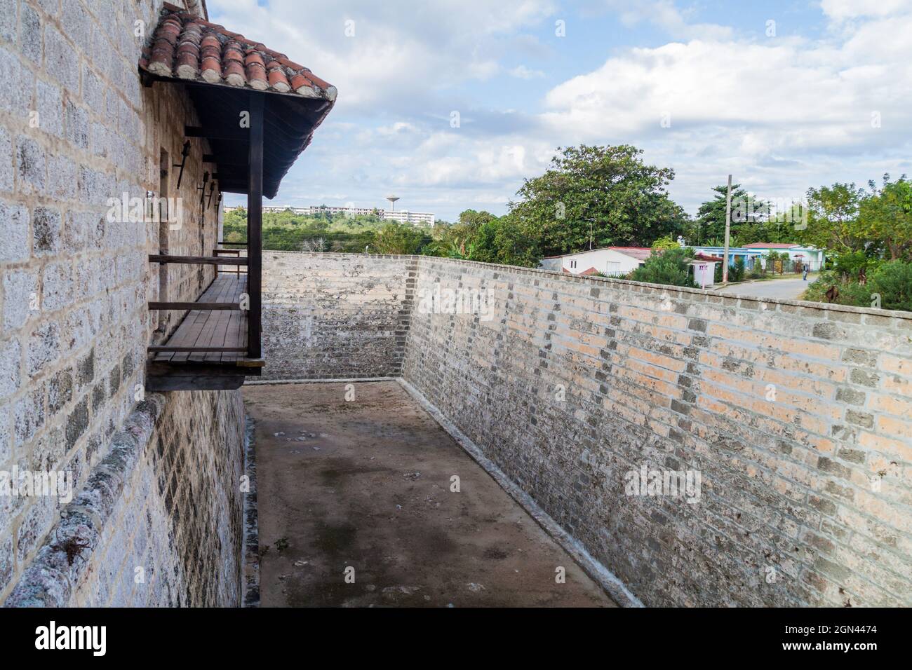 Deep moat at Castillo de Jagua castle, Cuba Stock Photo - Alamy