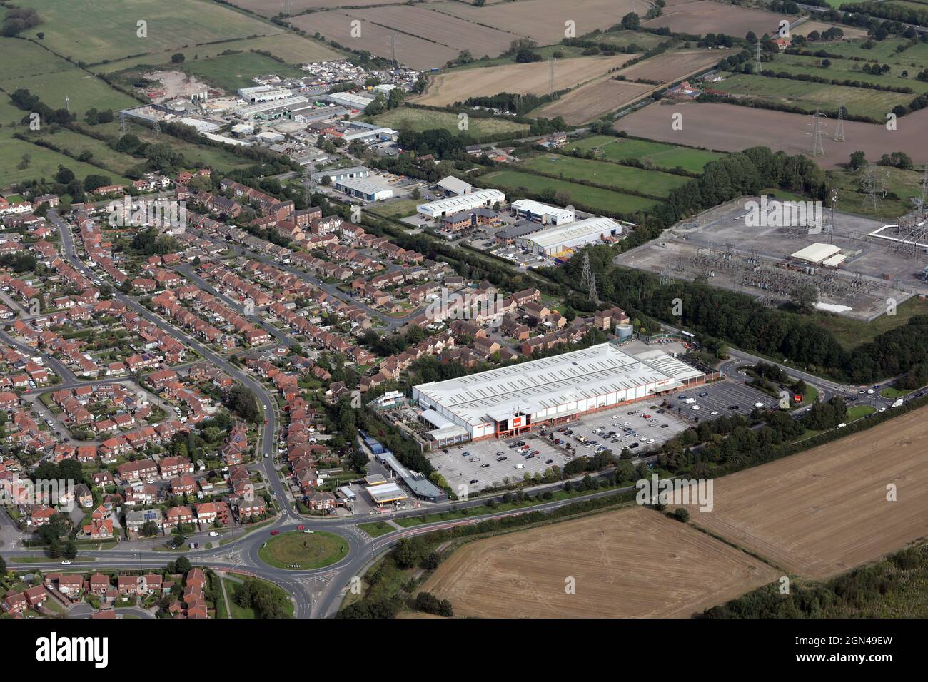 aerial view of B&Q superstore on the east side of York with Bentley Park industrial estate in the background, York Stock Photo