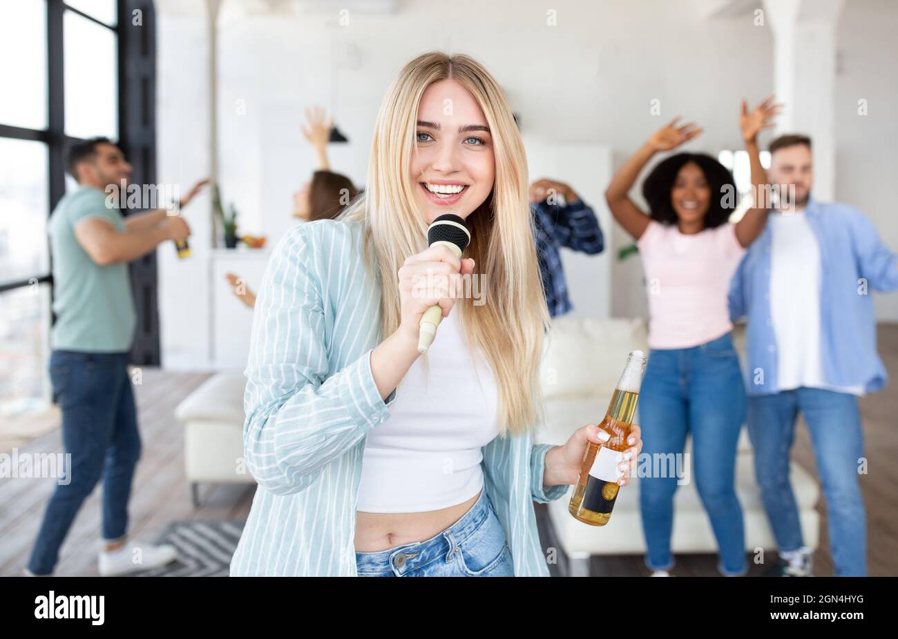 Blonde woman beer hi-res stock photography and images - Alamy