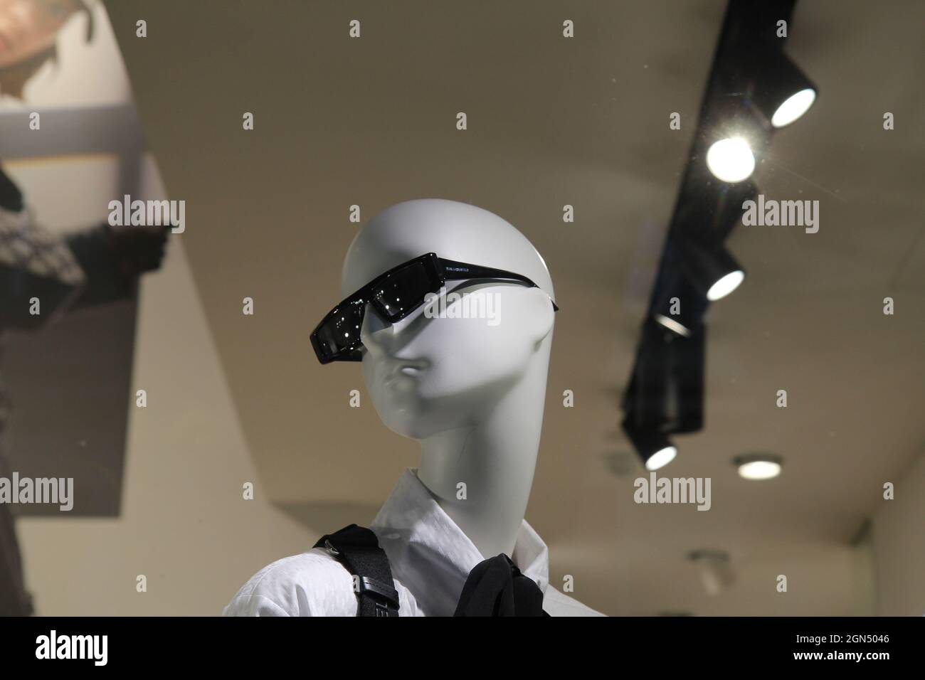 Display dummy, head with sunglasses, Karl Lagerfeld glasses. Stock Photo