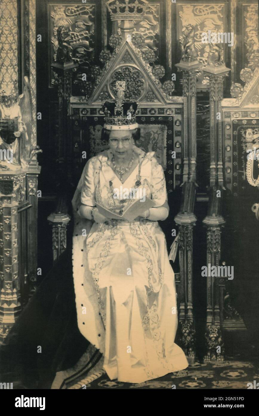 British Queen Elizabeth II on the Royal throne, UK 1989 Stock Photo