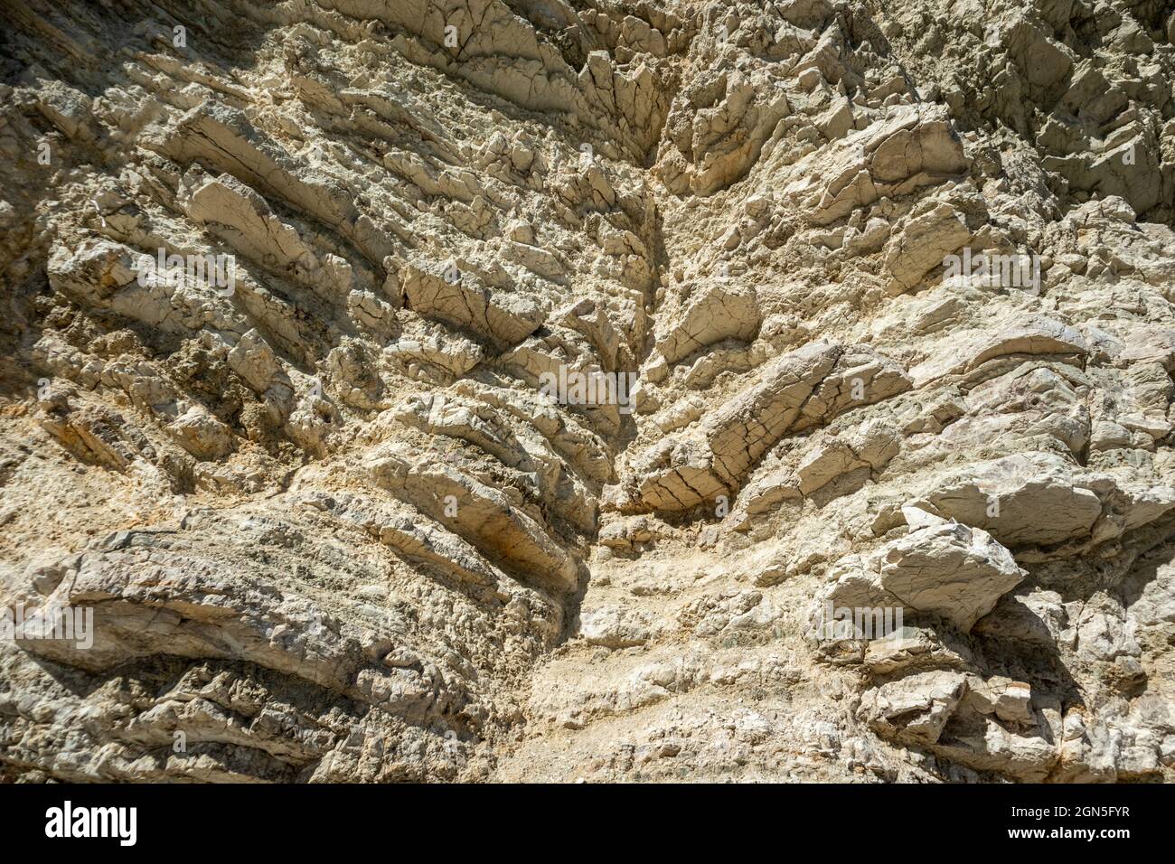 https://c8.alamy.com/comp/2GN5FYR/white-layered-rocks-texture-geology-close-up-cliff-on-coast-of-lefkada-island-in-greece-summer-wild-nature-material-surface-close-up-2GN5FYR.jpg