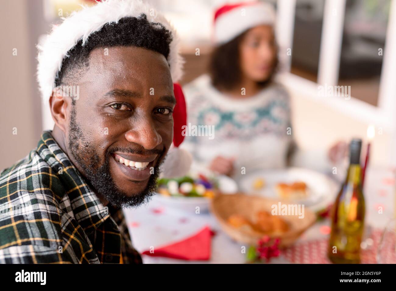 African american man little hi-res stock photography and images - Alamy