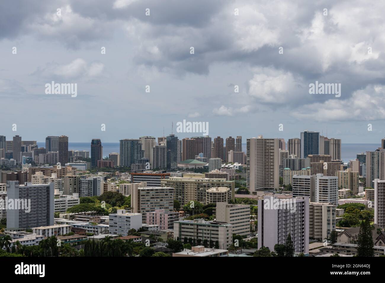 Downtown honolulu skyline hi-res stock photography and images - Alamy