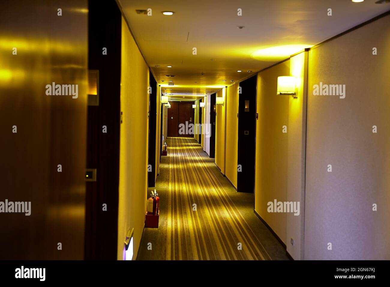 Hotel Hallway Corridor Carpet High Resolution Stock Photography and Images Alamy