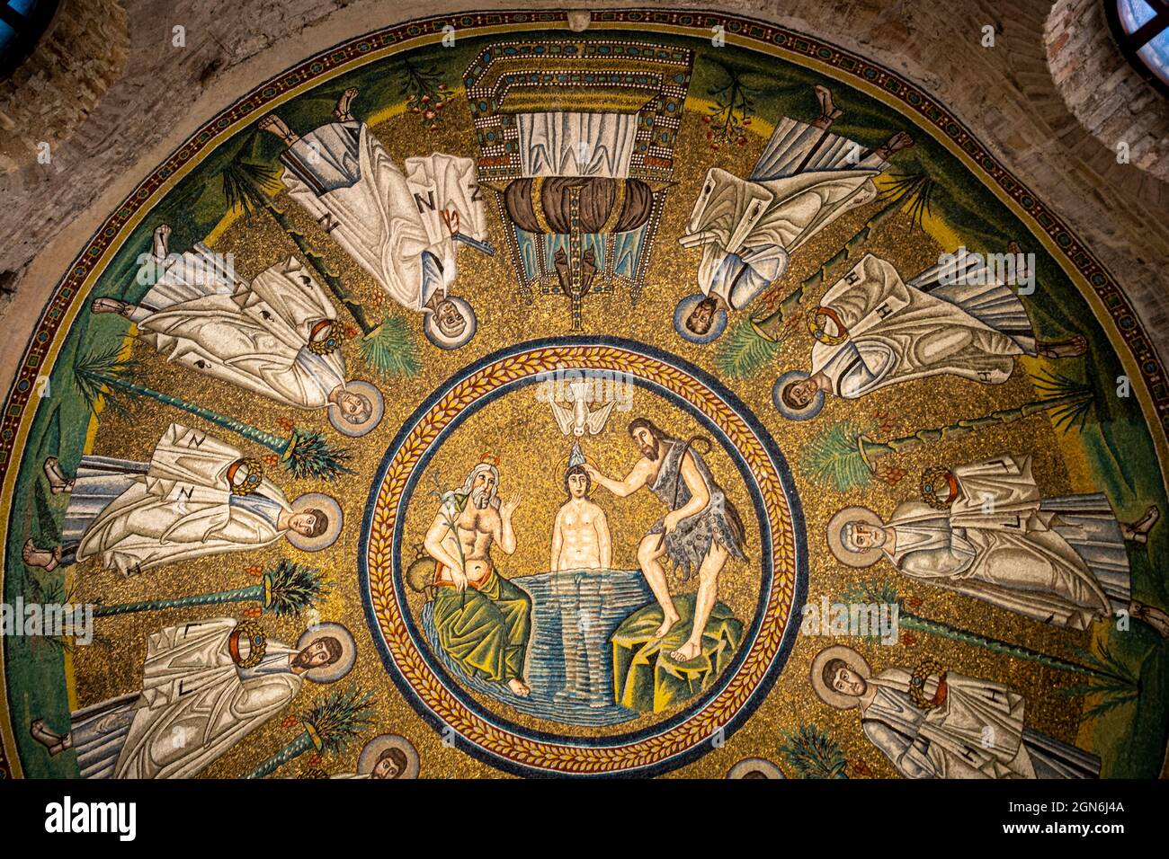 battistero degli ariani piazzetta degli ariani ravenna ra