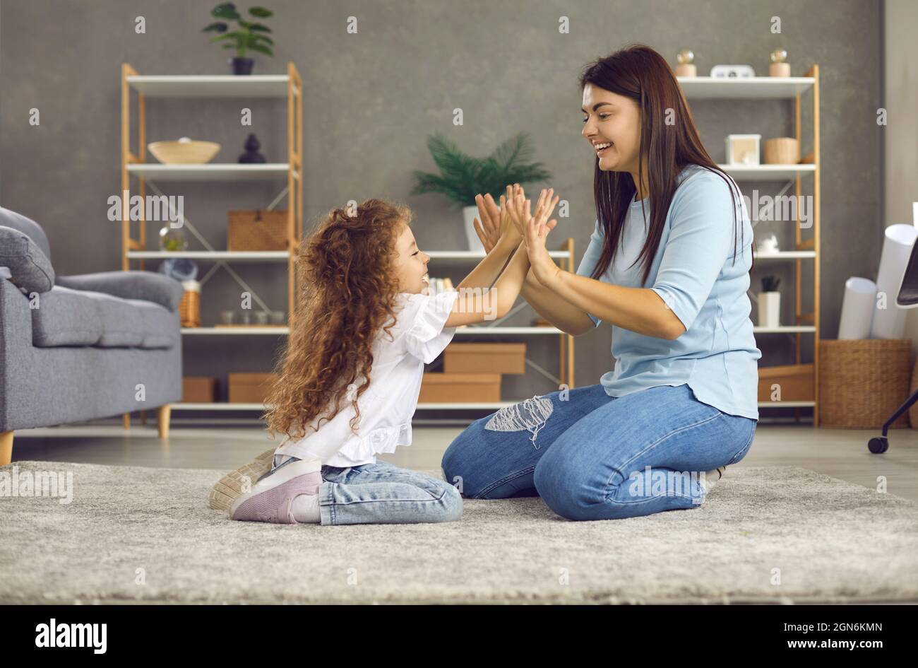 Clapping Game Girls High Resolution Stock Photography and Images - Alamy