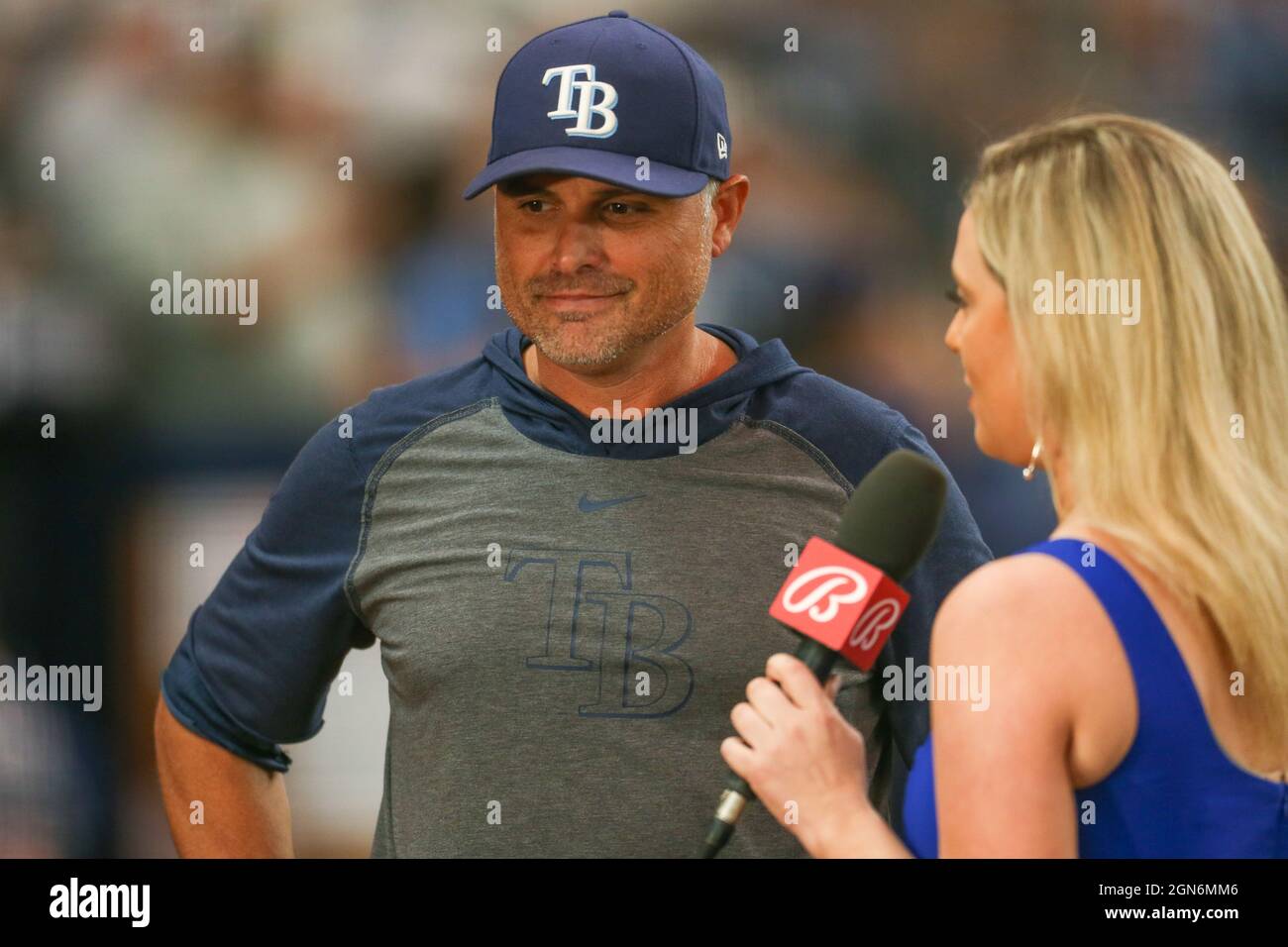 St. Petersburg, FL. USA;  Bally’s sports reporter Tricia Whitaker interviews Tampa Bay Rays manager Kevin Cash (16) after the team took two of three g Stock Photo