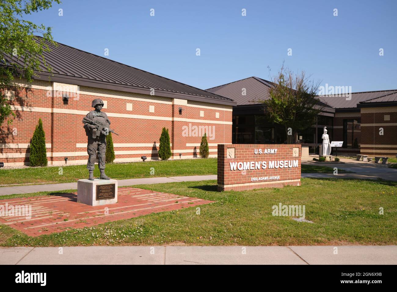 The front entrance to the US Army Womens Museum at Fort Lee, Virginia Stock  Photo - Alamy