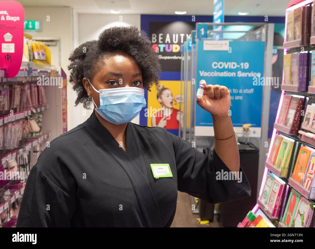 Superdrug the pharmacist hires stock photography and images Alamy